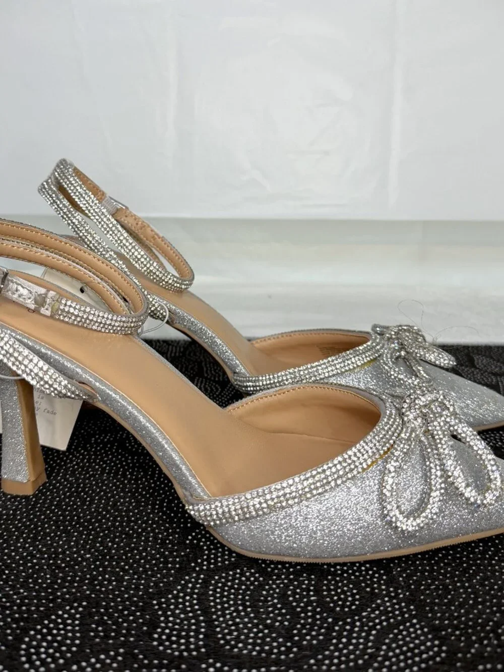 A New Day Carmin Pointed‎ Silver Rhinestone Bow Ankle Strap Shoes Woman's size 9